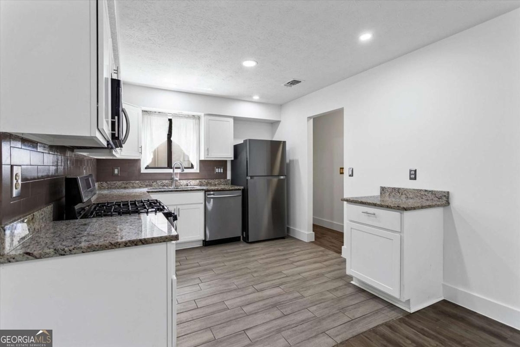 140 Grayland Creek Drive - Photo 8