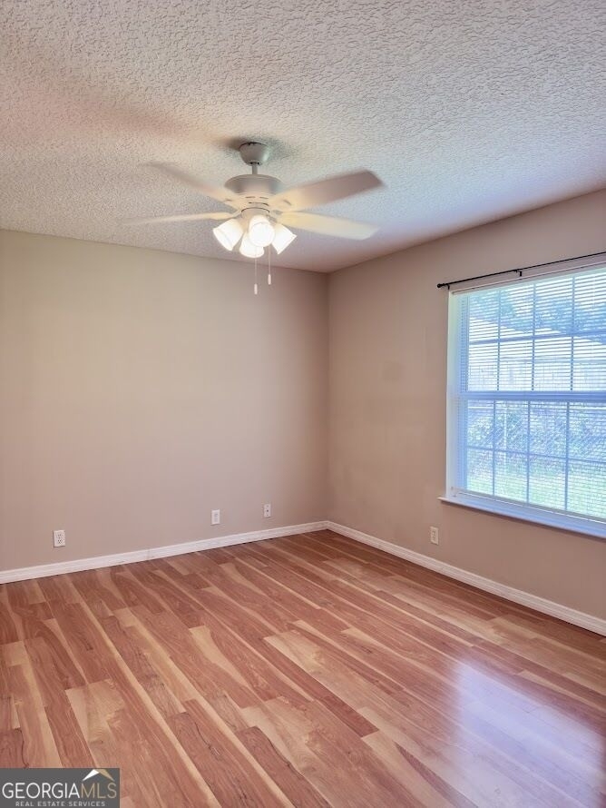 105 Honeysuckle Road - Photo 9
