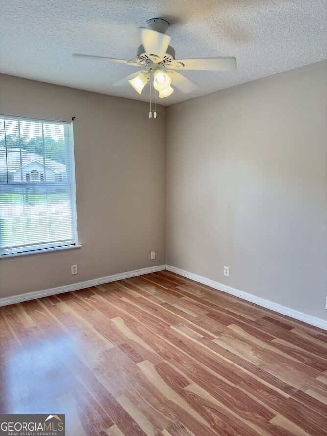 105 Honeysuckle Road - Photo 15