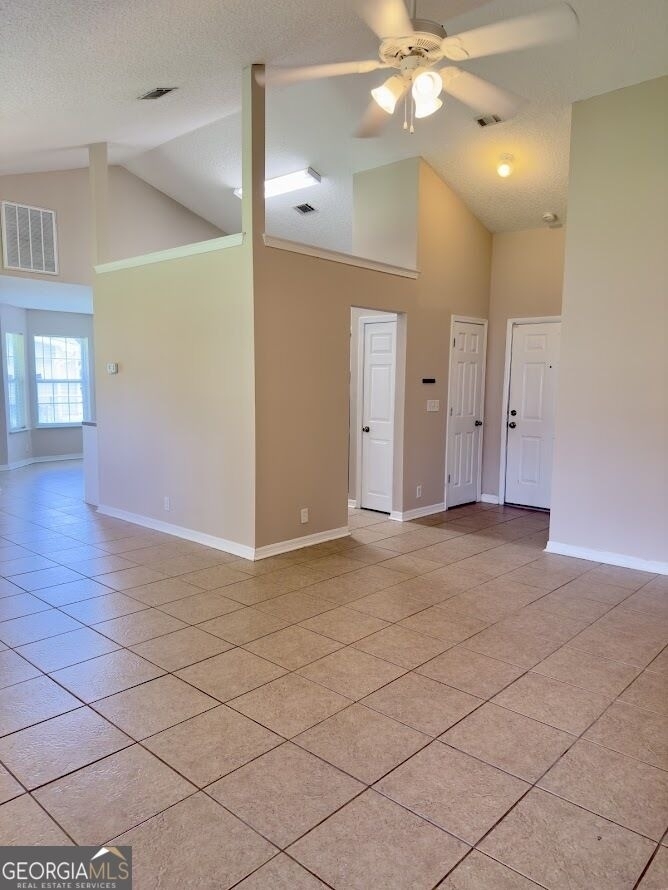 105 Honeysuckle Road - Photo 3