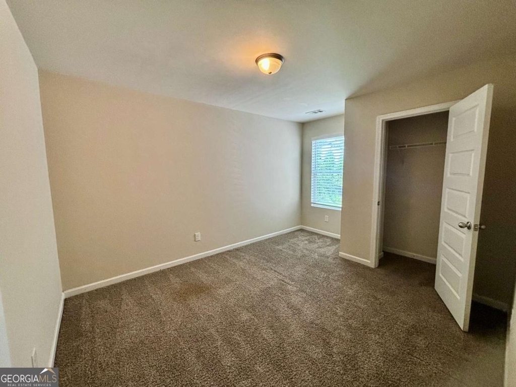 629 Carlton Pointe Drive - Photo 7