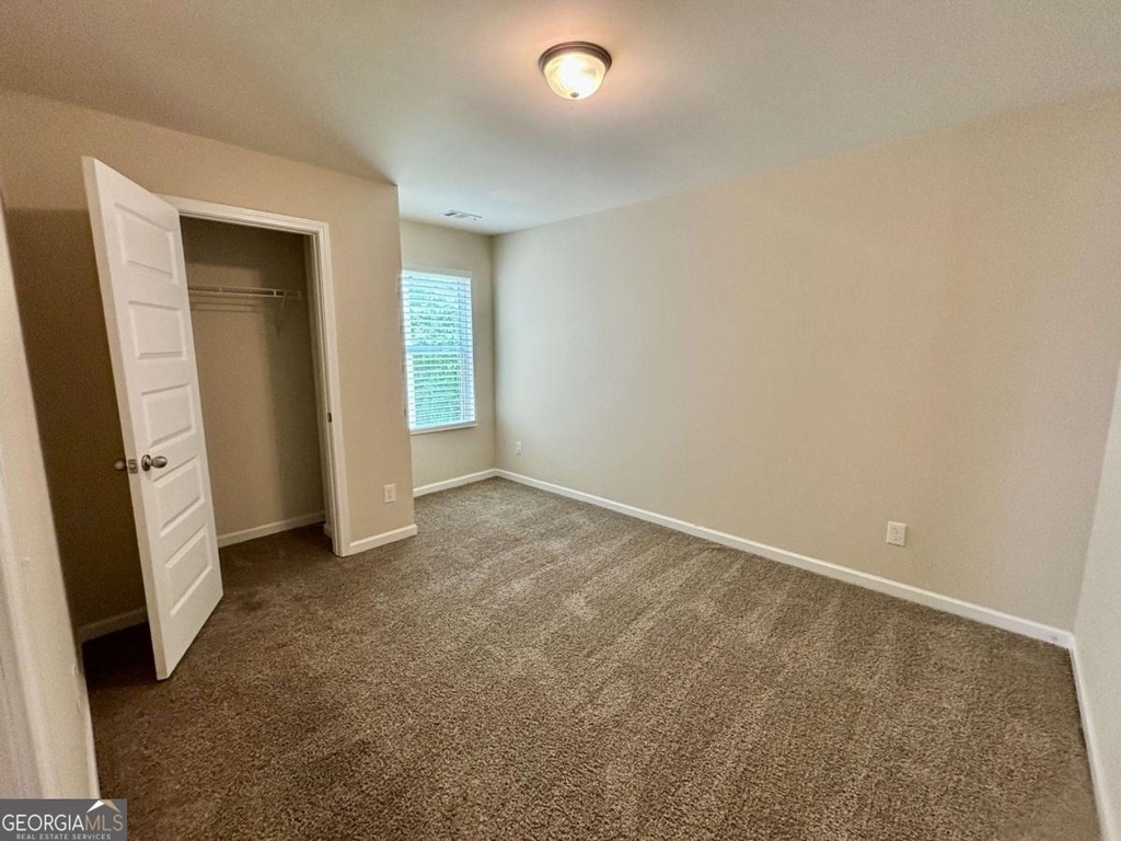 629 Carlton Pointe Drive - Photo 10