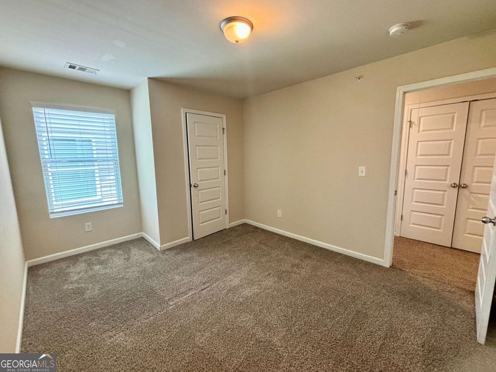 629 Carlton Pointe Drive - Photo 9