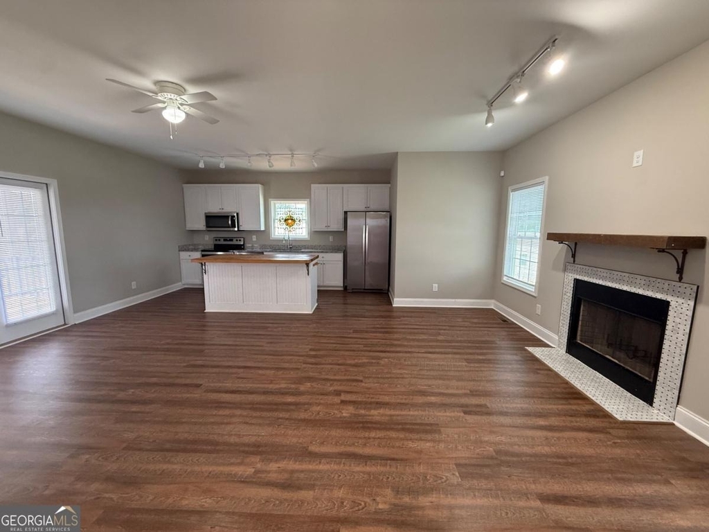 618 Liberty Overloo - Photo 1