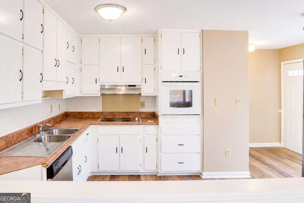 220 Winding Stream Trail - Photo 5