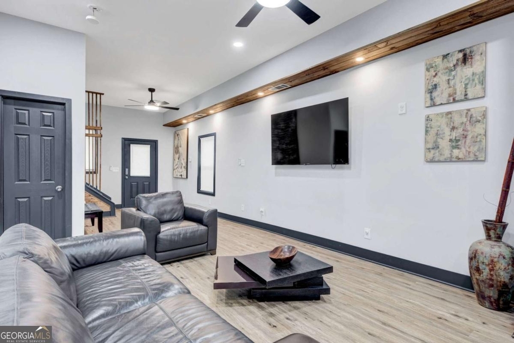 494 Rockwell Street Sw - Photo 6