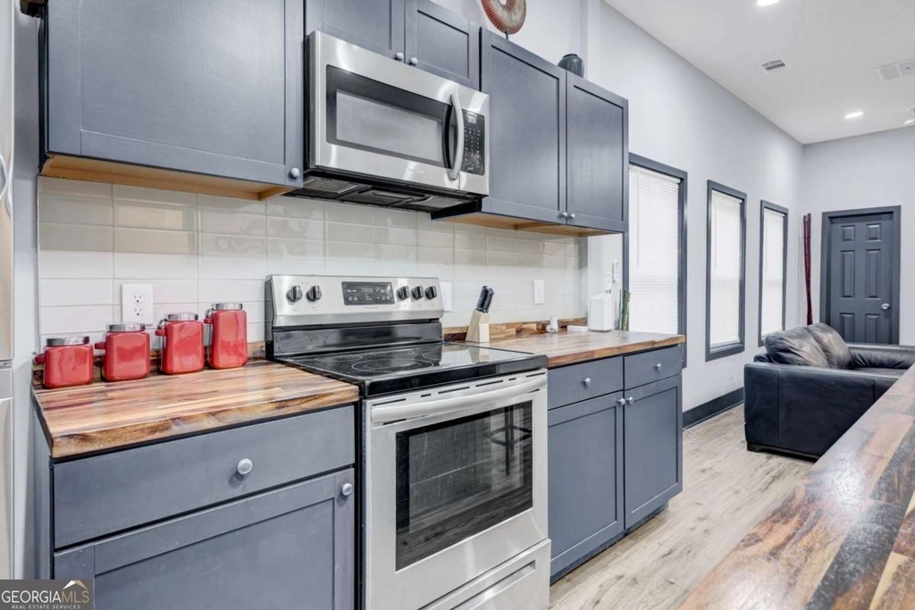 494 Rockwell Street Sw - Photo 9