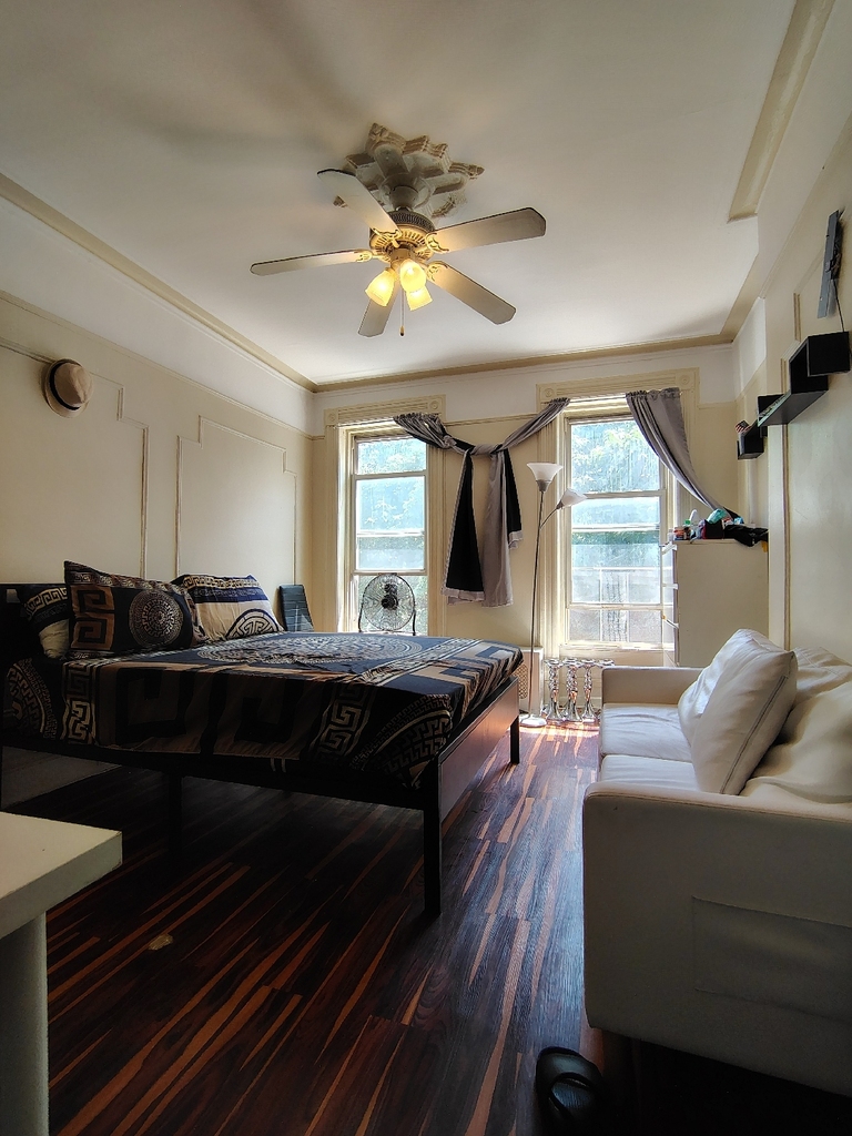Sterling Place at Nostrand Avenue - Photo 2