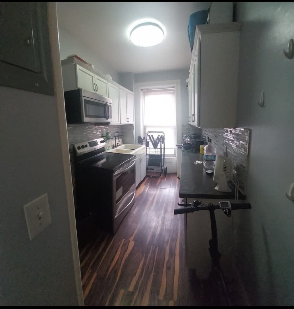 Sterling Place at Nostrand Avenue - Photo 4