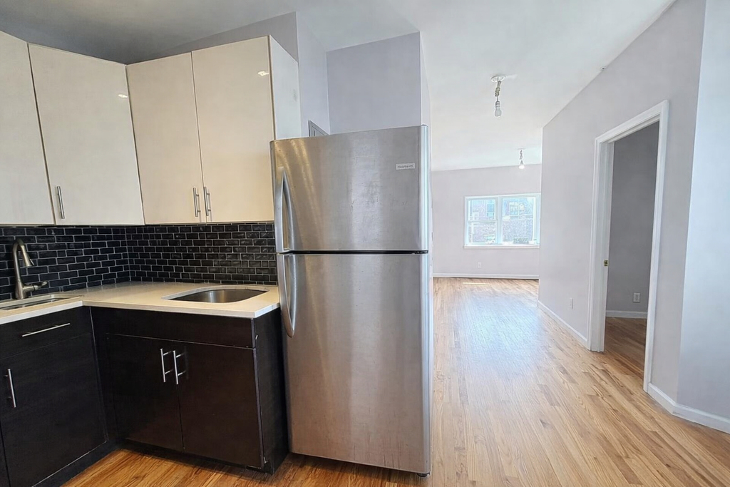 267 Hull Street - Photo 2