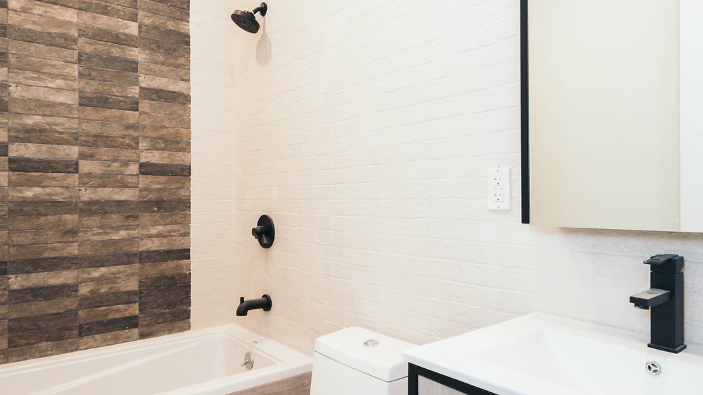 659 Seneca Ave 11385 - Photo 2