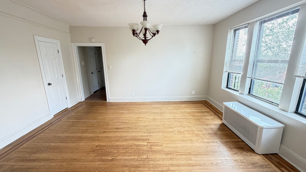 160-4 Sanford Avenue - Photo 10