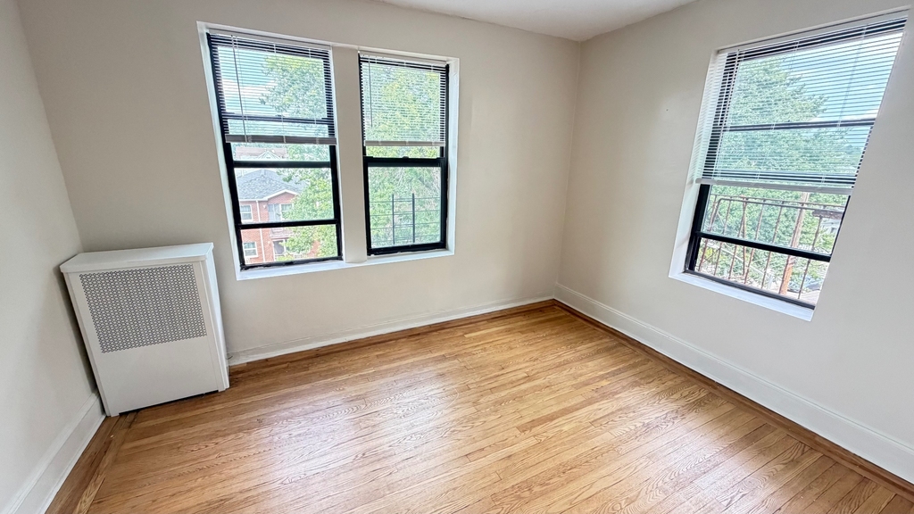 160-4 Sanford Avenue - Photo 18