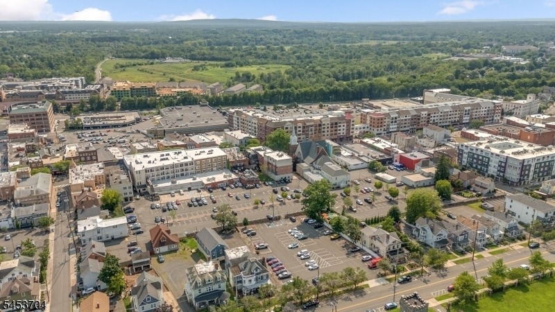 62 W Main St - Photo 25