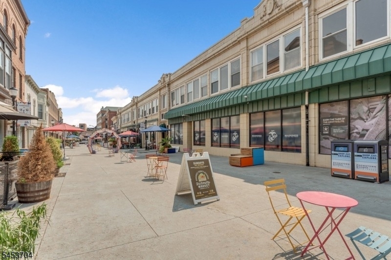 62 W Main St - Photo 31