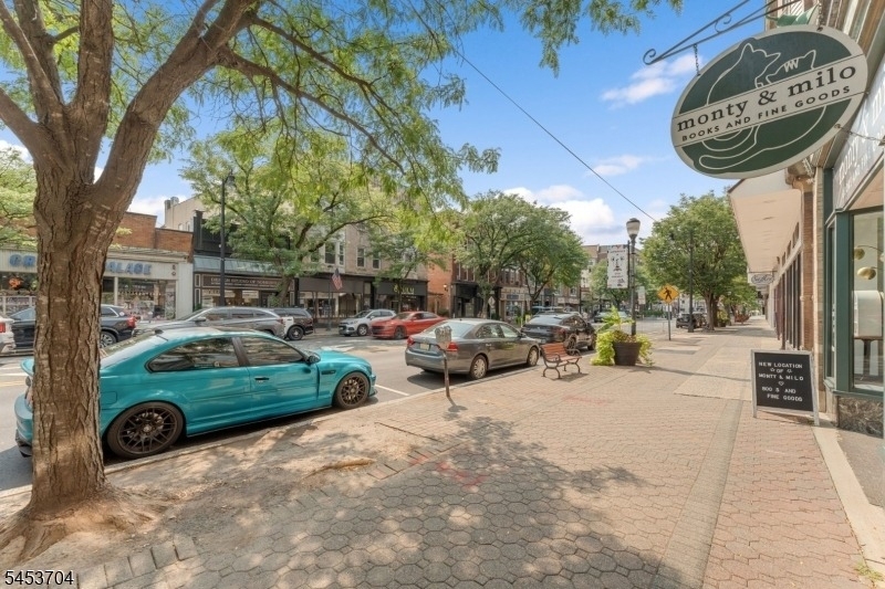 62 W Main St - Photo 29