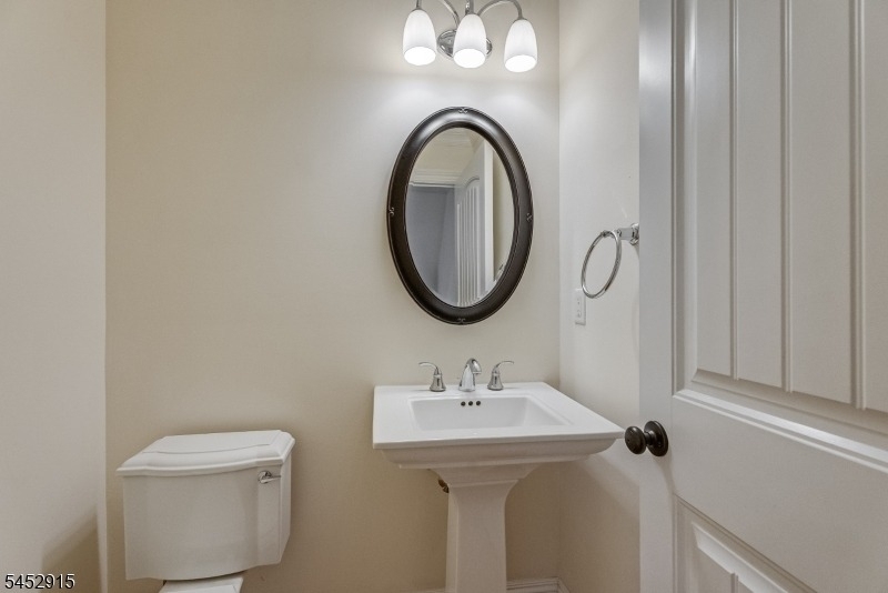 51 Summit Ave, Unit A - Photo 17