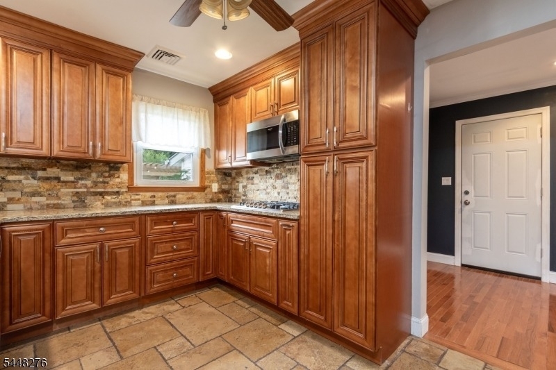7 Bari Dr - Photo 10