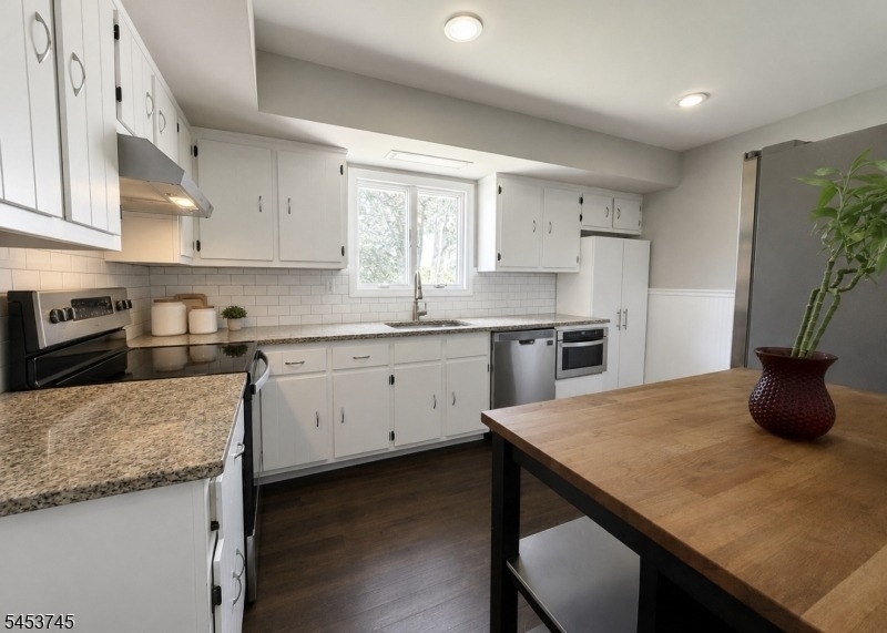 644 Montgomery Rd - Photo 8