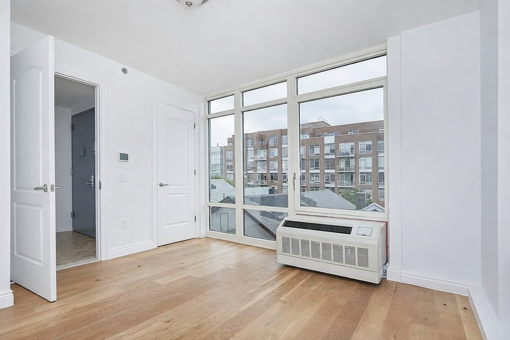 3440 Guider Avenue - Photo 4