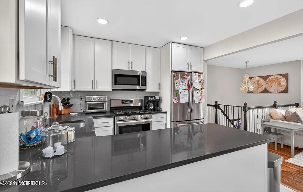 618 Illinois Avenue - Photo 8