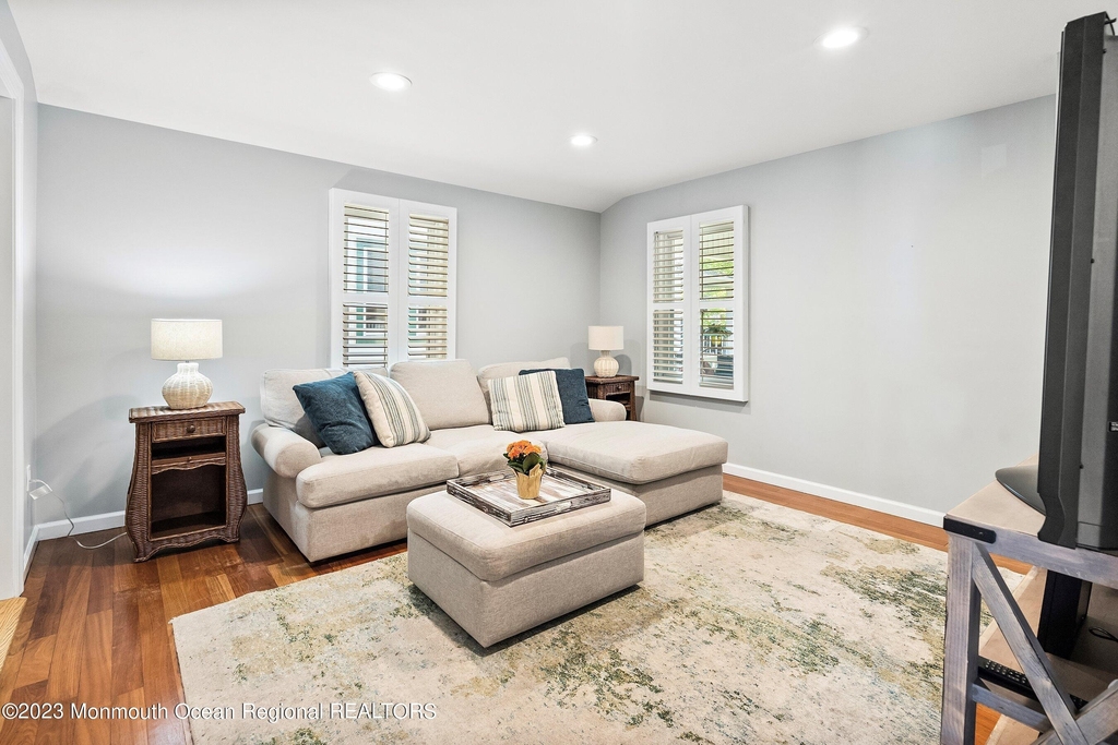 510 Garfield Avenue - Photo 13