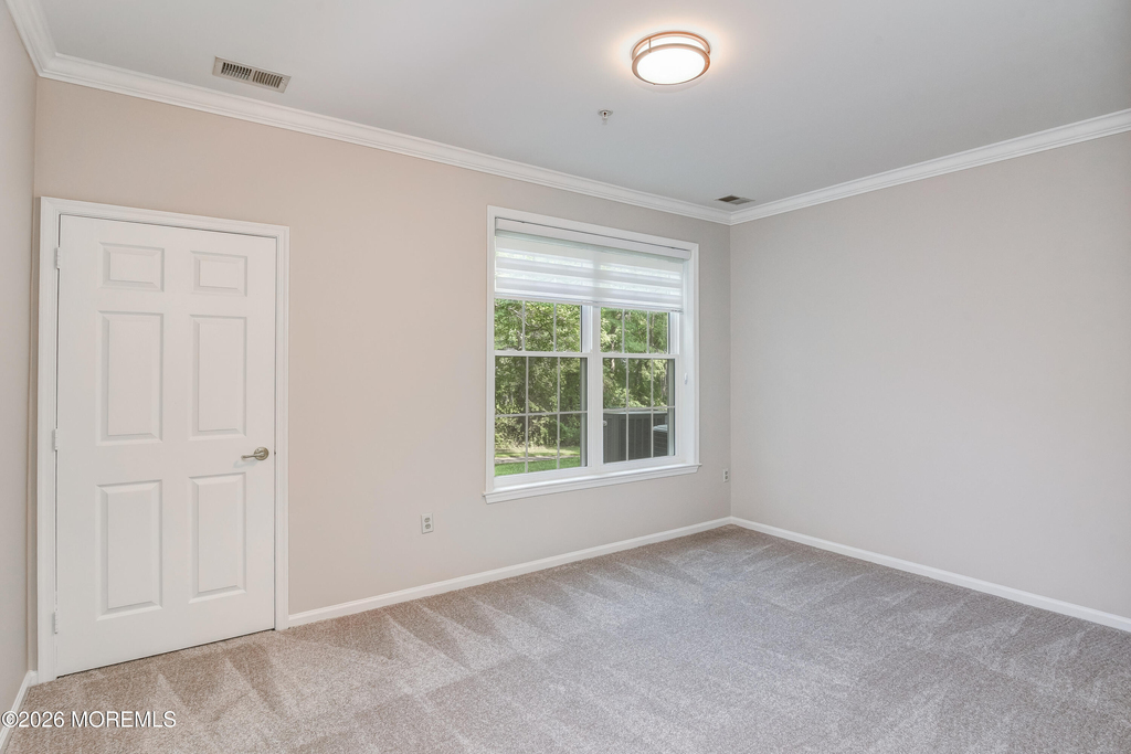 574 Saint Andrews Place - Photo 18