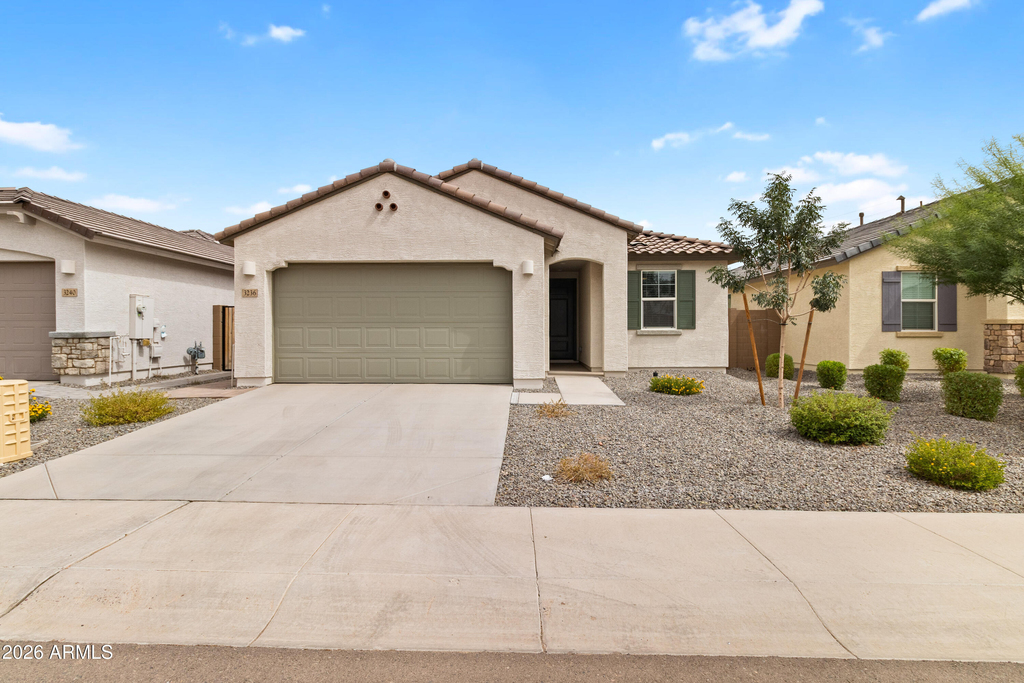 3236 W Juniper Canyon Drive - Photo 0