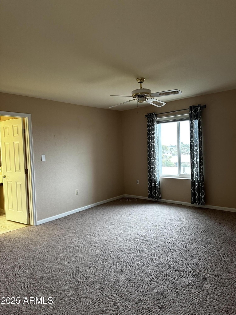 17404 N 99th Avenue - Photo 13