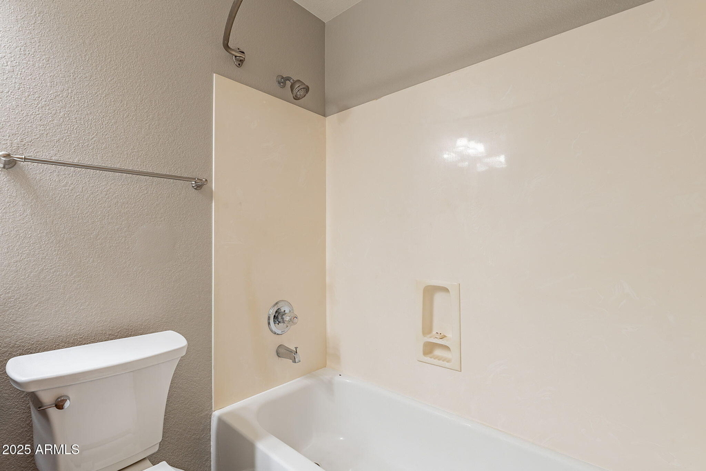 491 E Devon Drive - Photo 25