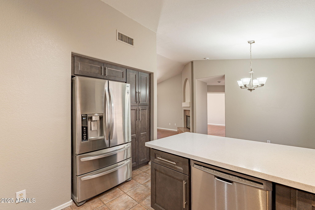 491 E Devon Drive - Photo 11