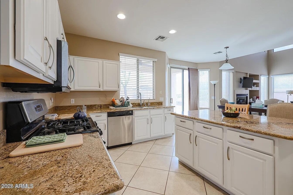 5929 W Blue Sky Drive - Photo 10