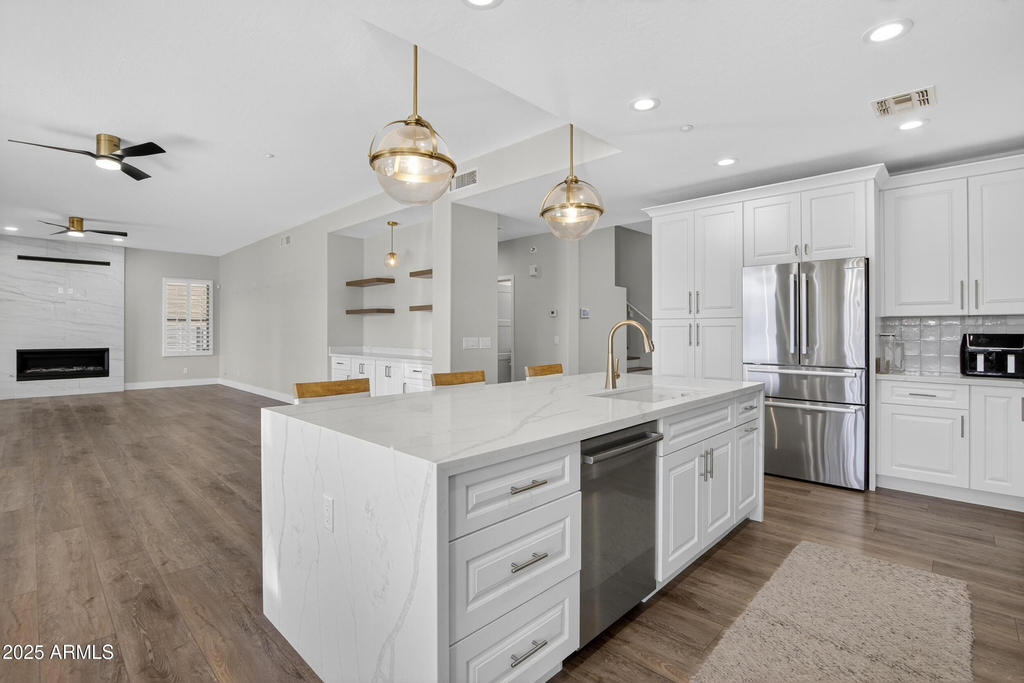 10587 E Sheena Drive - Photo 14