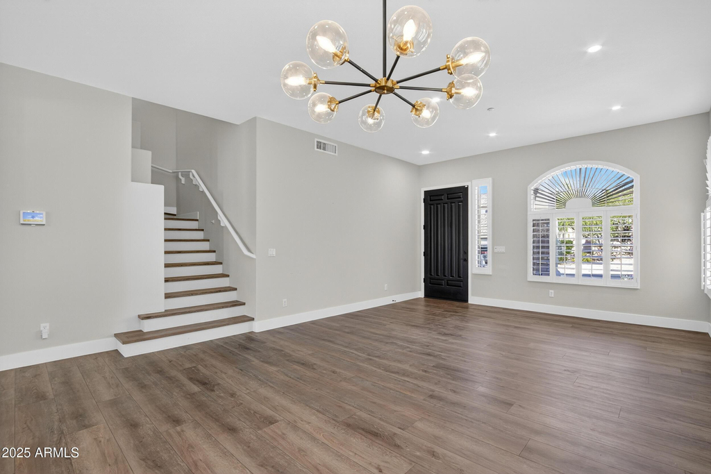 10587 E Sheena Drive - Photo 8