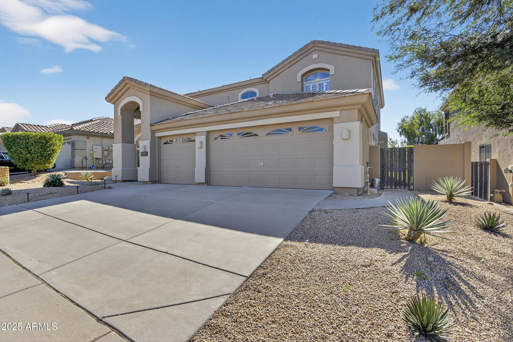 10587 E Sheena Drive - Photo 3