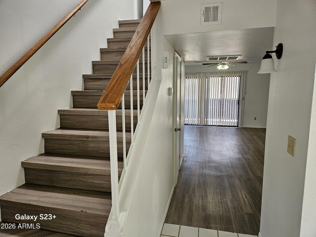707 W 13th Street - Photo 1