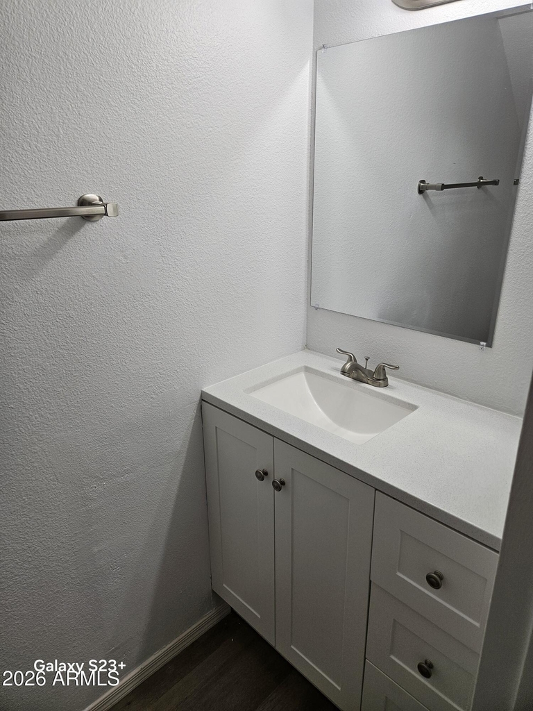 707 W 13th Street - Photo 6