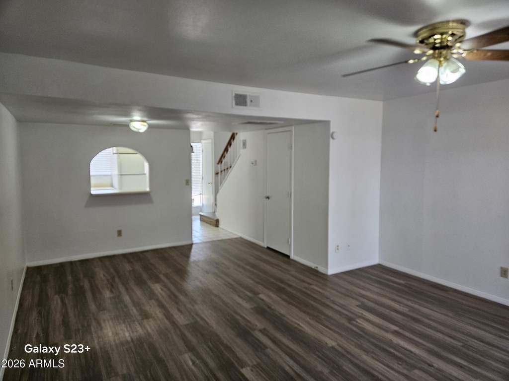 707 W 13th Street - Photo 7
