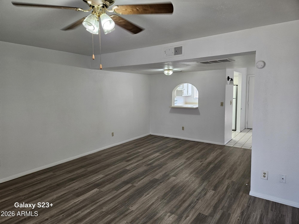 707 W 13th Street - Photo 8