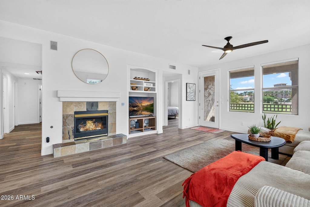 15221 N Clubgate Drive - Photo 10