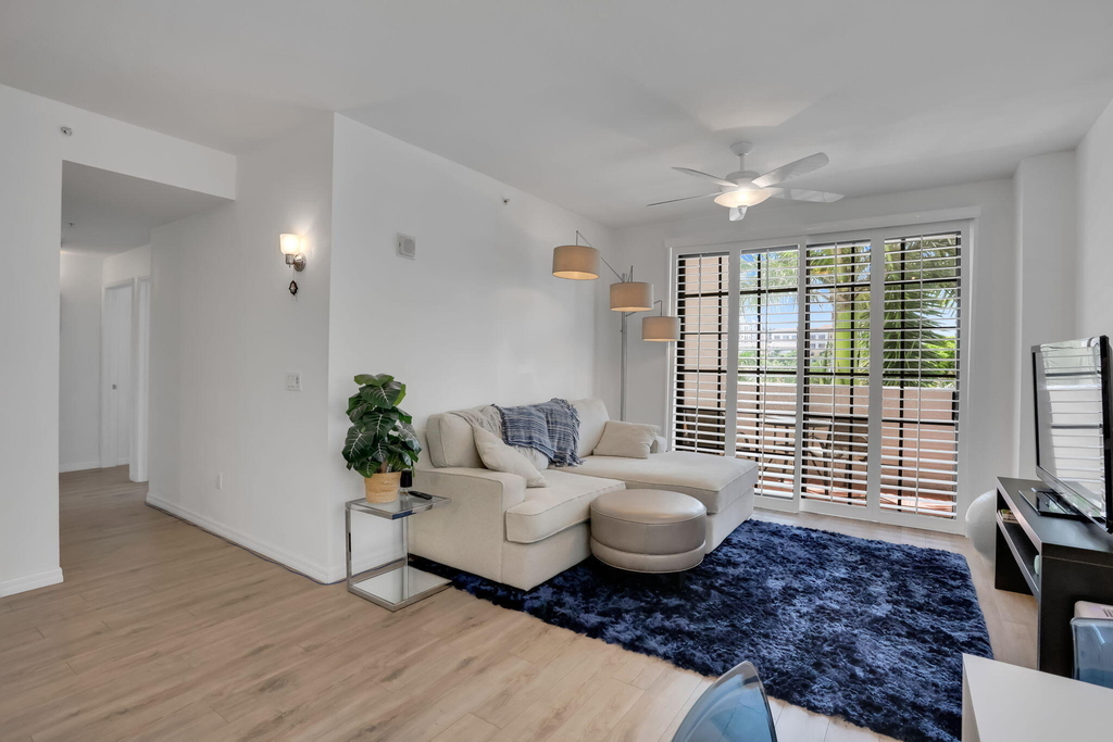 233 S Federal Highway - Photo 7