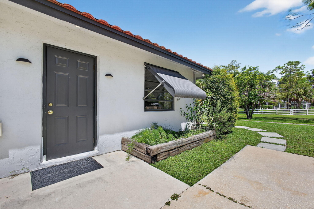 17218 Shetland Lane - Photo 2