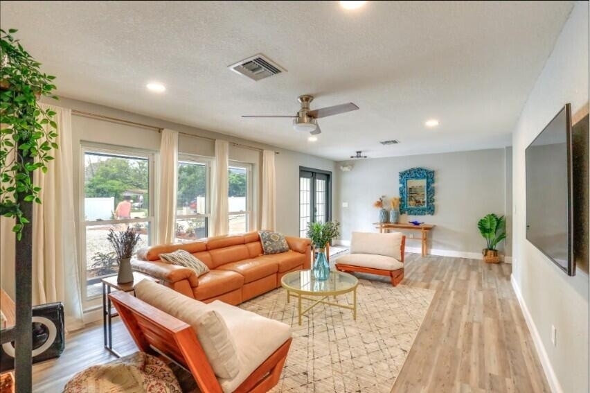 2806 8th Street - Photo 5