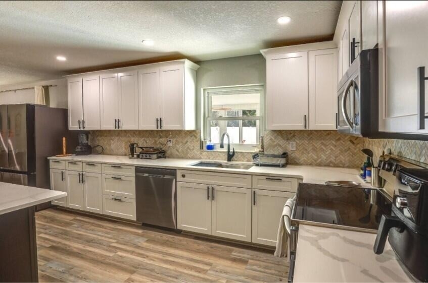 2806 8th Street - Photo 3