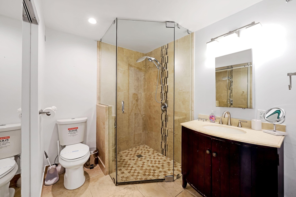 401 Nw 21st Court - Photo 32