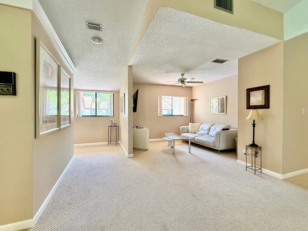10678 Ocean Palm Way - Photo 3