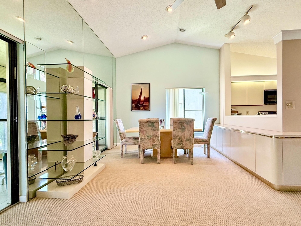 10678 Ocean Palm Way - Photo 7