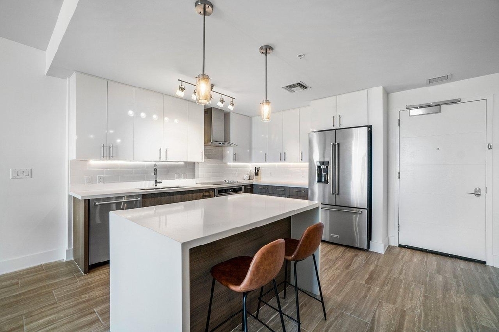 236 Se 5th Avenue - Photo 2
