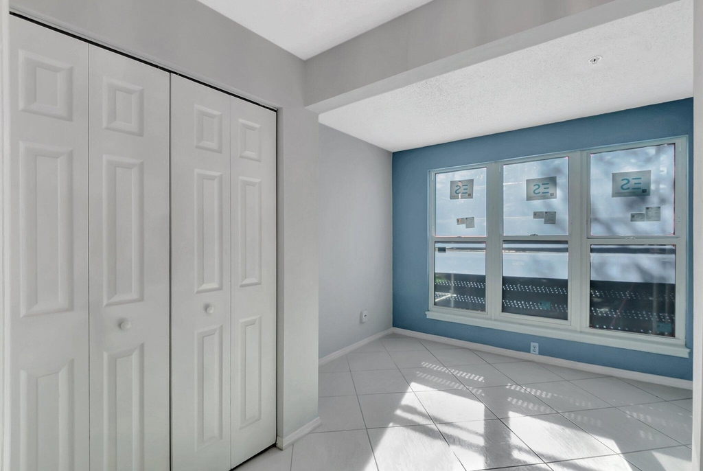 2301 N Congress Avenue - Photo 8
