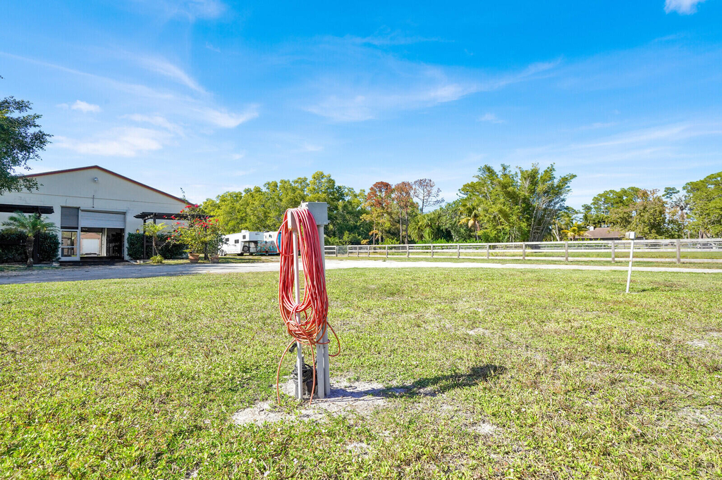 11231 Ira Lane - Photo 9